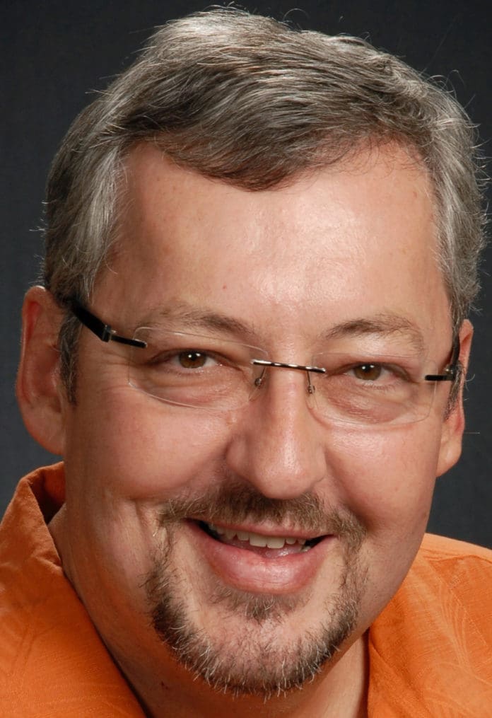 Editor Arnold Hamilton